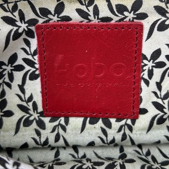 Hobo Lauren Clutch Wallet Coin Purse Bag Black Leather Kisslock Closure Classic - Picture 10 of 12